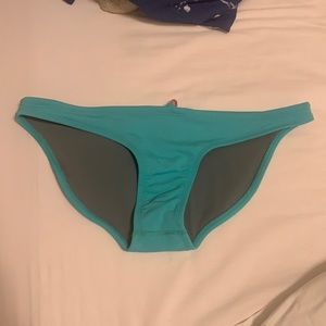 Size medium Jolyn bikini bottoms